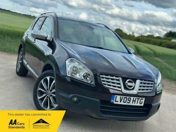 Nissan Qashqai 2.0 n-tec Hatchback 5dr Petrol CVT 2WD (189 g/km, 139 bhp)