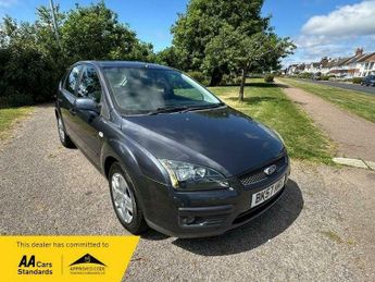 Ford Focus 1.6 Style Hatchback 5dr Petrol Automatic (184 g/km, 99 bhp)