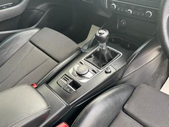 Audi A3 1.5 TFSI CoD S line Sportback 5dr Petrol Manual Euro 6 (s/s) (15