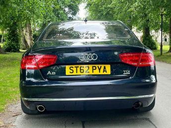 Audi A8 3.0 TDI V6 SE Executive Tiptronic quattro Euro 5 (s/s) 4dr