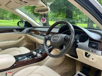 Audi A8 3.0 TDI V6 SE Executive Tiptronic quattro Euro 5 (s/s) 4dr