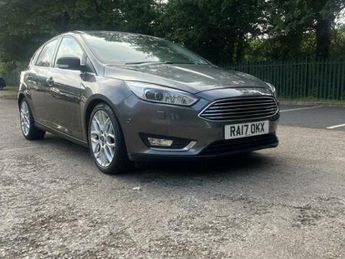Ford Focus 1.0T EcoBoost Titanium X Euro 6 (s/s) 5dr