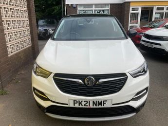 Vauxhall Grandland 1.2 Turbo SRi Nav SUV 5dr Petrol Manual Euro 6 (s/s) (130 ps)