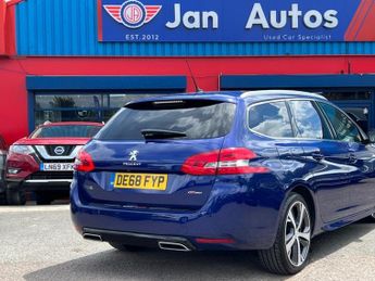 Peugeot 308 SW 1.5 BlueHDi GT Line EAT Euro 6 (s/s) 5dr PanRoof+CarPlay+Camera+