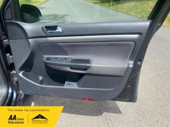 Volkswagen Golf MATCH TSI DS 1.4