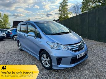  1.5 PETROL/HYBRID 7 SEATER AUTOMAT