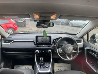 Toyota RAV4 2.5 VVT-h Design CVT 4WD Euro 6 (s/s) 5dr