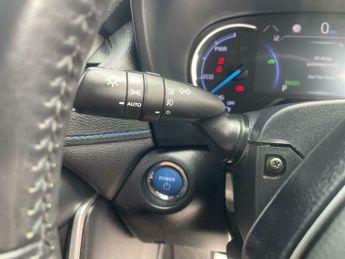 Toyota RAV4 2.5 VVT-h Design CVT 4WD Euro 6 (s/s) 5dr