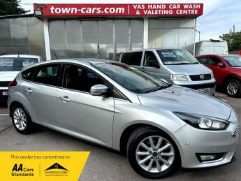 Ford Focus TITANIUM - 84664 MILES, 1 FORMER OWNER, SERVICE HISTORY, START/S
