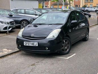 Toyota Prius 1.5 T Spirit CVT 5dr