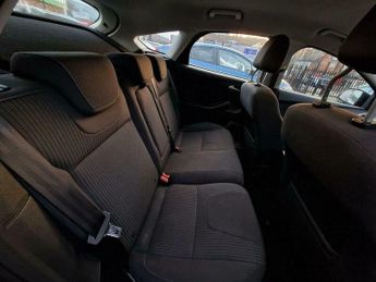 Ford Focus 1.6 Titanium Navigator Powershift Euro 5 5dr