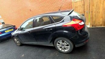 Ford Focus 1.6 Titanium Navigator Powershift Euro 5 5dr