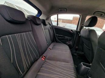 Vauxhall Corsa 1.4i 16v Club 5dr