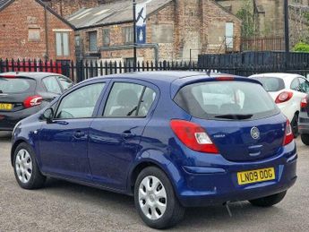 Vauxhall Corsa 1.4i 16v Club 5dr