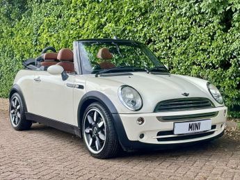 MINI Convertible COOPER SIDEWALK