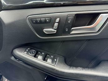 Mercedes-Benz E Class 5.5 E63 V8 BiTurbo AMG SpdS MCT Euro 6 (s/s) 4dr