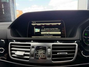 Mercedes-Benz E Class 5.5 E63 V8 BiTurbo AMG SpdS MCT Euro 6 (s/s) 4dr