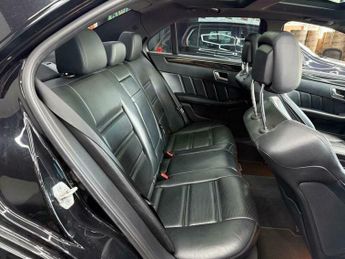 Mercedes-Benz E Class 5.5 E63 V8 BiTurbo AMG SpdS MCT Euro 6 (s/s) 4dr
