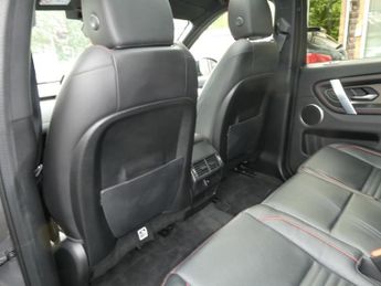 Land Rover Discovery Sport R-DYNAMIC S
