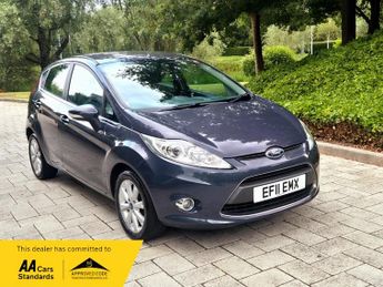 Ford Fiesta 1.25 Zetec Hatchback 5dr Petrol Manual (129 g/km, 81 bhp)