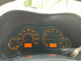 Toyota Avensis 1.8 VVT-i T3-S 5dr
