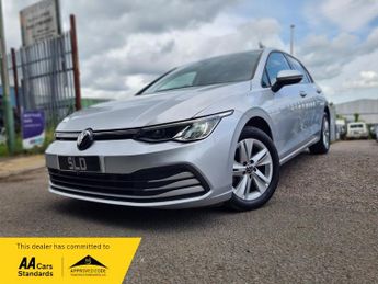 Volkswagen Golf LIFE TSI