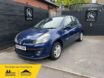 Renault Clio 1.5 dCi Dynamique 5dr