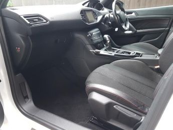 Peugeot 308 BLUE HDI S/S SW GT LINE