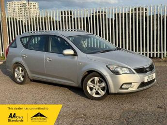 Kia Ceed 1.6 CRDi EcoDynamics 2 Sports Wagon Euro 5 (s/s) 5dr