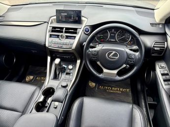 Lexus NX 300H LUXURY