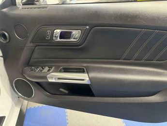 Ford Mustang 5.0 V8 GT SelShift Euro 6 2dr