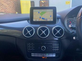 Mercedes B Class B220 CDI 4MATIC AMG LINE PREMIUM