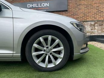 Volkswagen Passat SE BUSINESS TDI BLUEMOTION TECH DSG