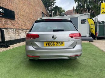 Volkswagen Passat SE BUSINESS TDI BLUEMOTION TECH DSG
