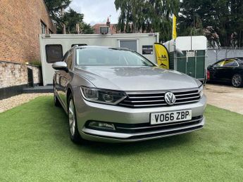 Volkswagen Passat SE BUSINESS TDI BLUEMOTION TECH DSG
