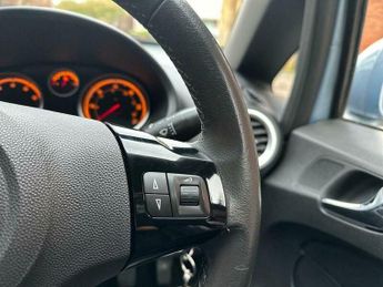 Vauxhall Corsa 1.4i 16v Design 5dr (a/c)