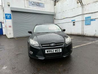 Ford Focus 1.0T EcoBoost Zetec Euro 5 (s/s) 5dr