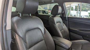 Hyundai Tucson CRDI PREMIUM SE AUTO DIESEL 88000 MILE PANO SUNROOF