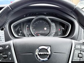 Volvo V40 T3 INSCRIPTION