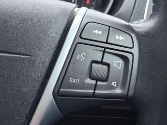Volvo V40 T3 INSCRIPTION