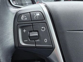 Volvo V40 T3 INSCRIPTION