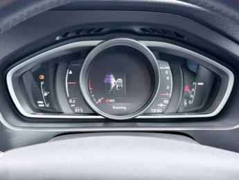 Volvo V40 T3 INSCRIPTION