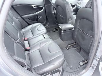 Volvo V40 T3 INSCRIPTION