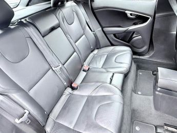 Volvo V40 T3 INSCRIPTION
