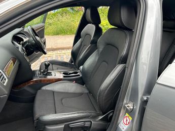 Audi A4 AVANT TFSI S LINE