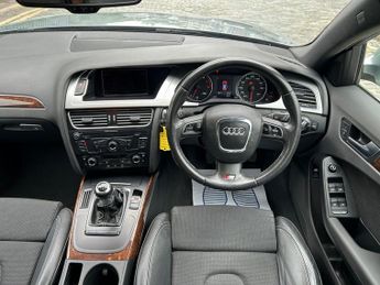 Audi A4 AVANT TFSI S LINE