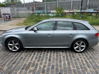 Audi A4 AVANT TFSI S LINE