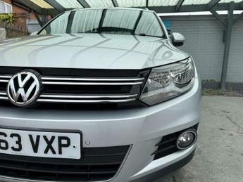 Volkswagen Tiguan 2.0 TDI BlueMotion Tech Match DSG 4WD Euro 5 (s/s) 5dr