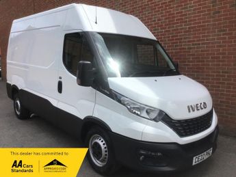 Iveco Daily 2.3D HPI 14V 35S 3520 Panel Van 5dr Diesel HiMatic MWB High Roof