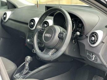 Audi A1 1.4 TFSI CoD S line Sportback S Tronic Euro 6 (s/s) 5dr